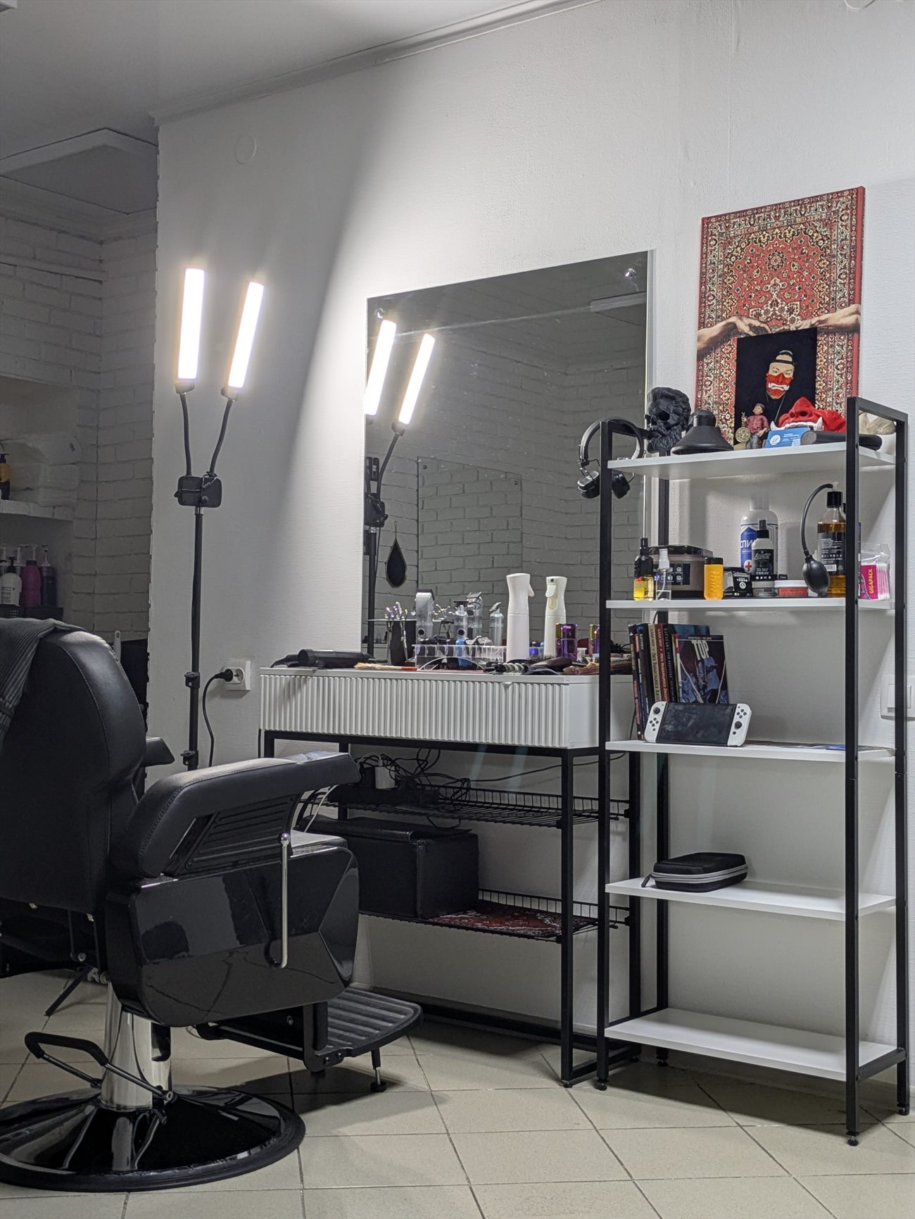 Рабочее место мастера KULTURA BARBER